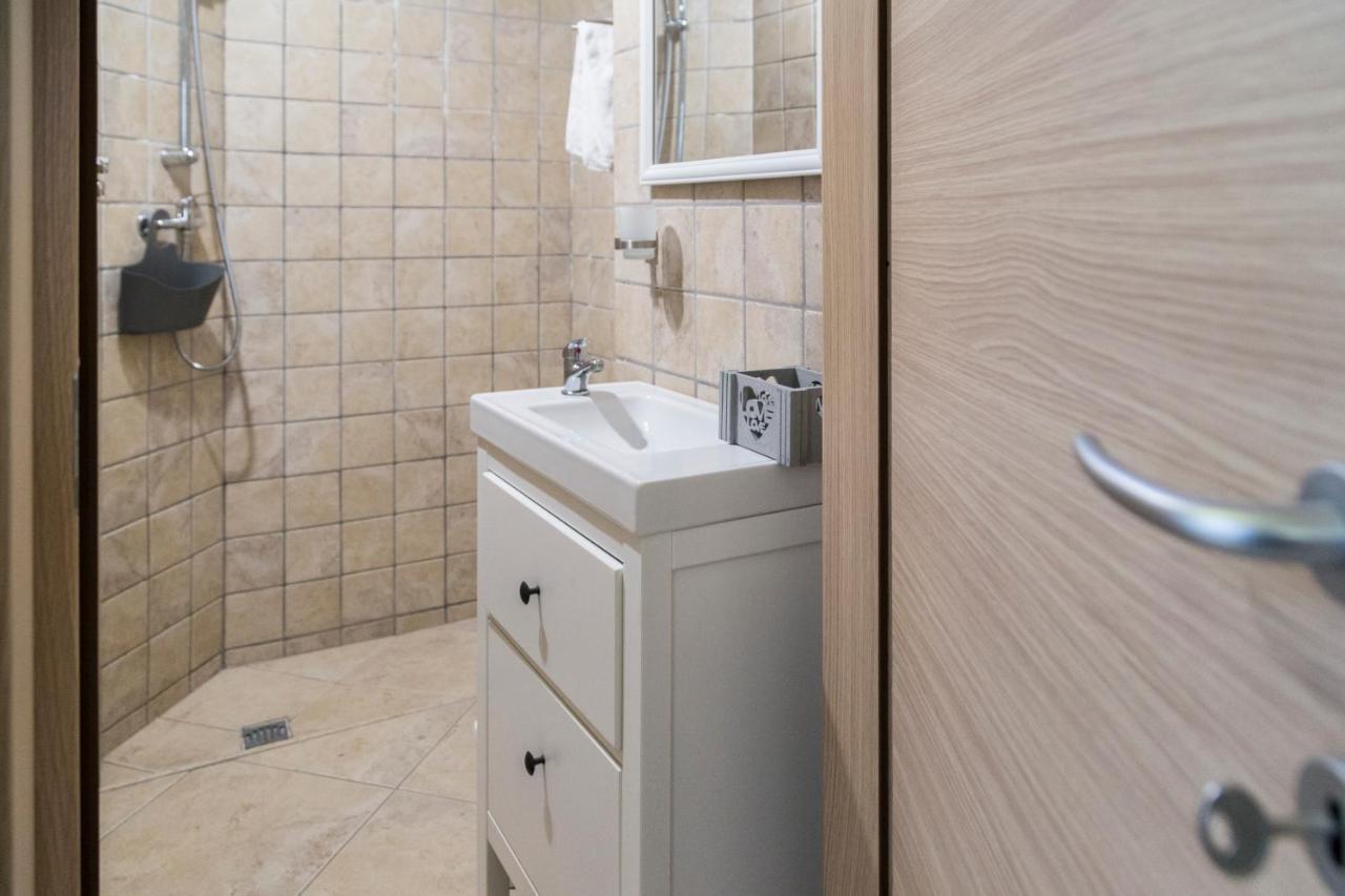 Mesagnesi Loft Centro Storico - SITCase Appartamento Lecce Esterno foto