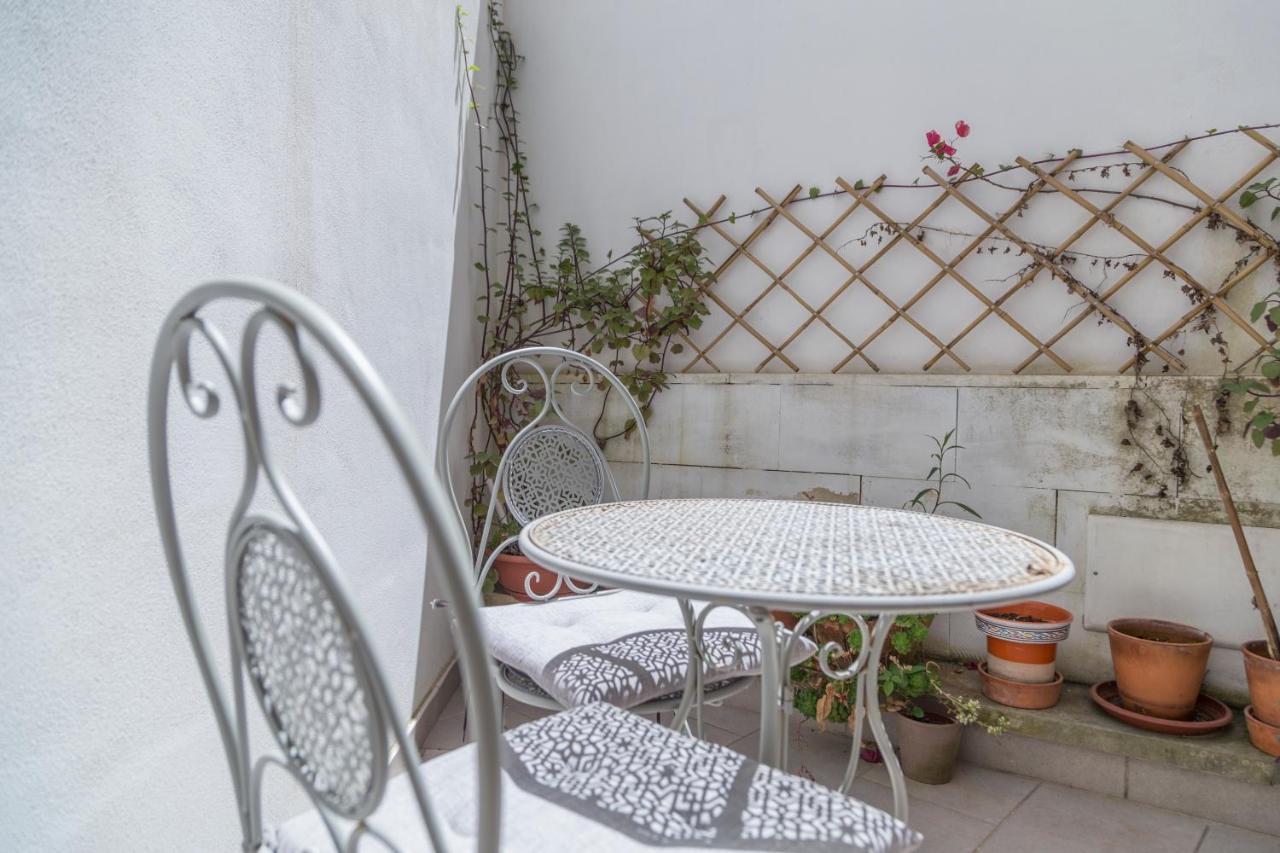 Mesagnesi Loft Centro Storico - SITCase Appartamento Lecce Esterno foto